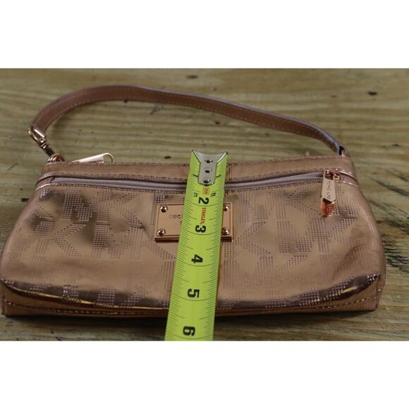 MICHAEL KORS Clutch Wristlet Rose Gold Monogram Logo Mirror Metallic Zip - Picture 13 of 14